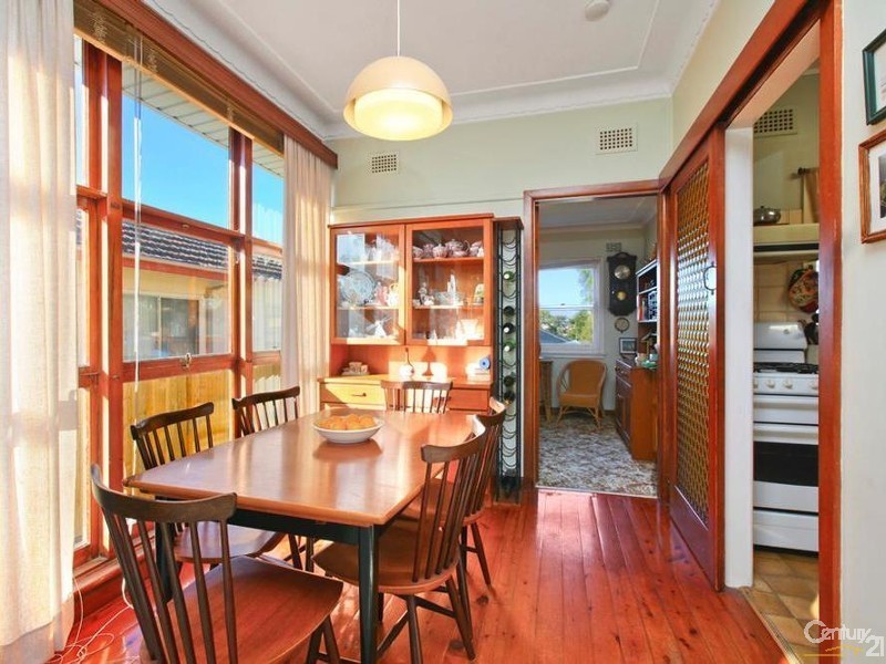 8 Corella Road, Kirrawee NSW 2232