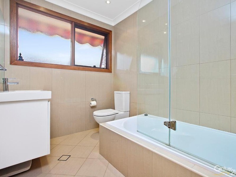 289 Gymea Bay Road, Gymea Bay NSW 2227