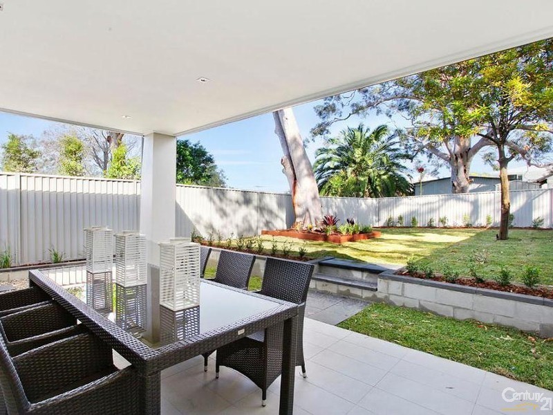 8 Second Avenue, Gymea Bay NSW 2227