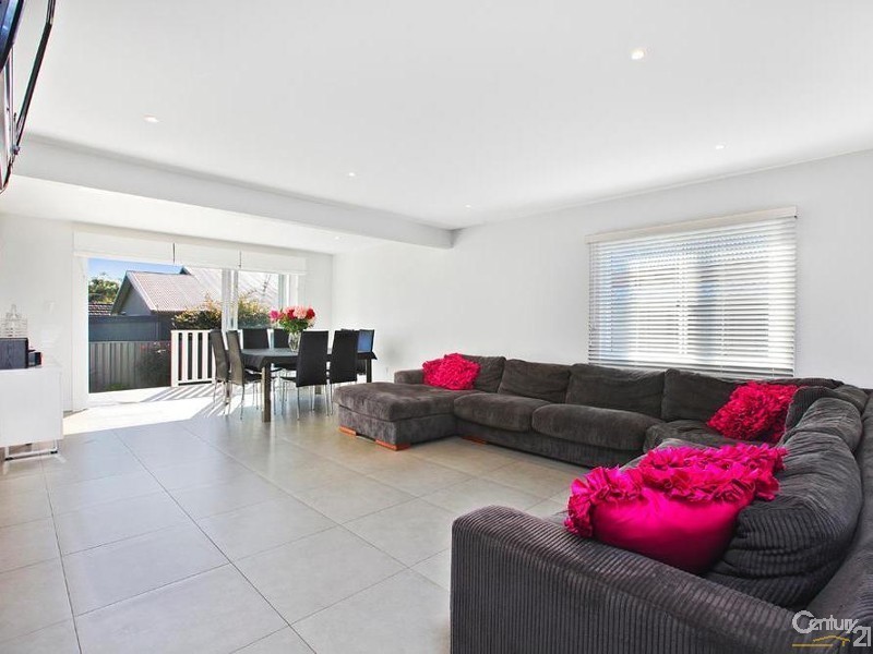 263 Forest Road, Kirrawee NSW 2232