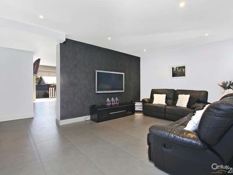 263 Forest Road, Kirrawee NSW 2232