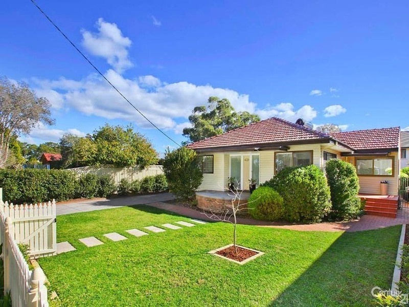 37 Hunter Street, Kirrawee NSW 2232