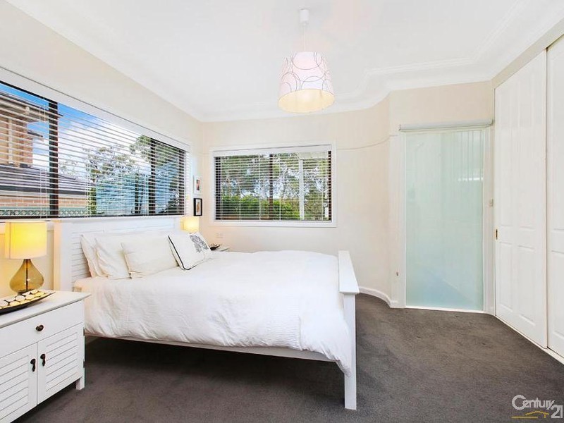37 Hunter Street, Kirrawee NSW 2232
