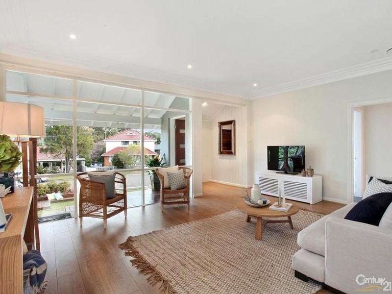 19 Erang Avenue, Kirrawee NSW 2232