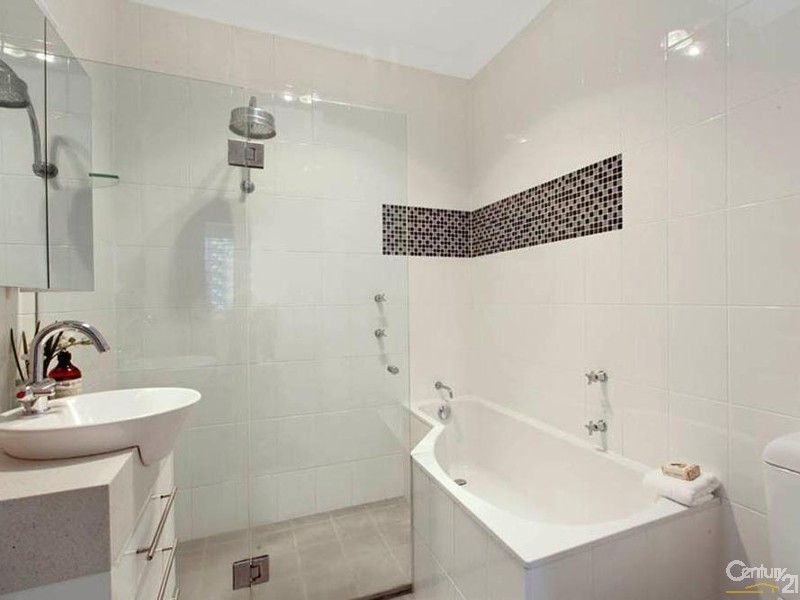 19 Erang Avenue, Kirrawee NSW 2232