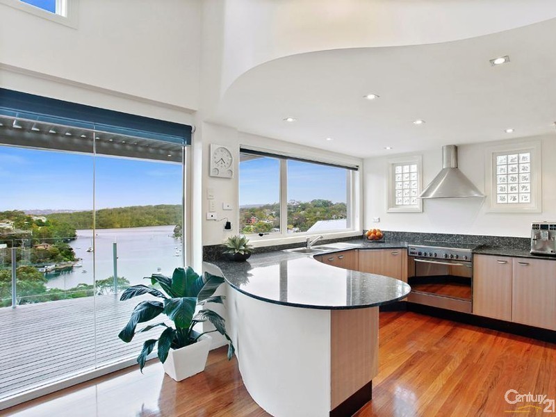 12 Molong Road, Gymea Bay NSW 2227