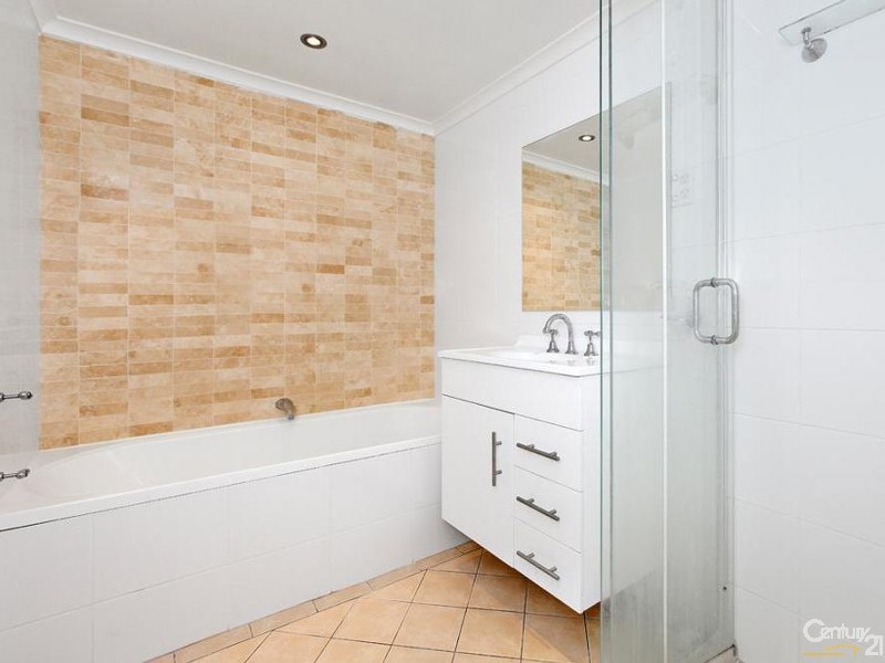 11/10-14 Warburton Street, Gymea NSW 2227