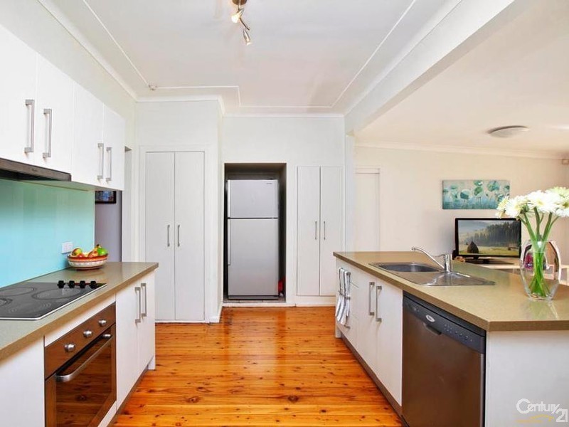 17 North West Arm Road, Gymea NSW 2227