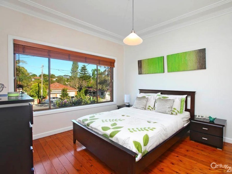 17 North West Arm Road, Gymea NSW 2227