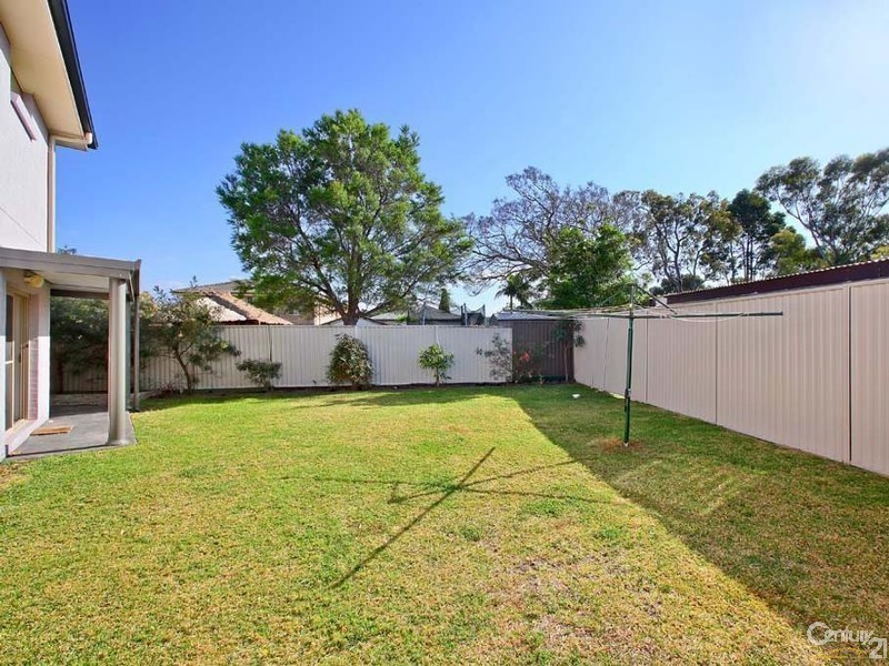 5 Ordak Avenue, Gymea Bay NSW 2227