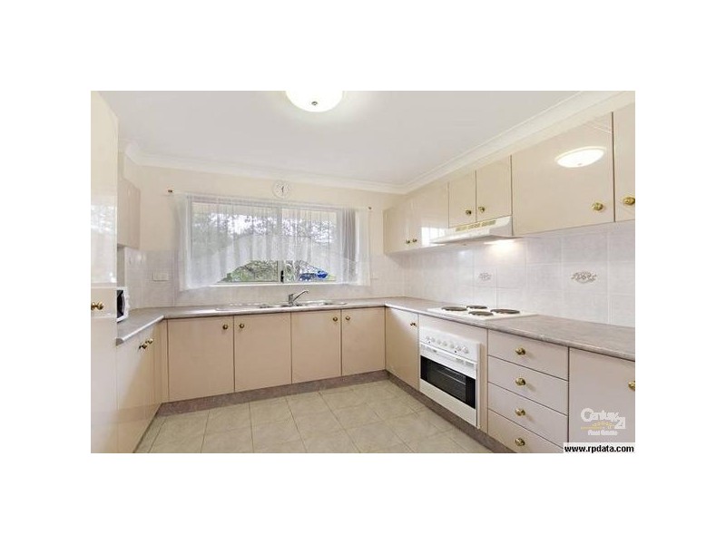 1/124 Flora Street, Sutherland NSW 2232