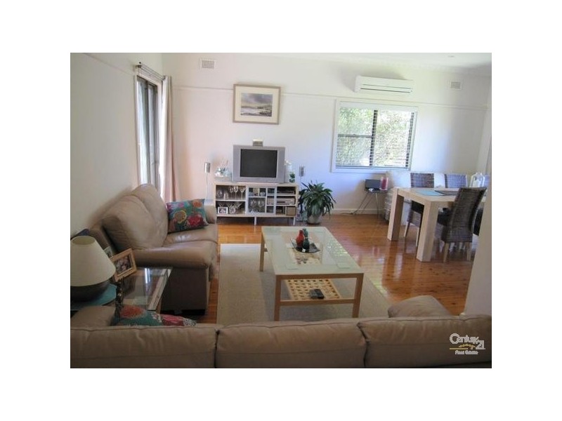 22 Gorada Avenue, Kirrawee NSW 2232