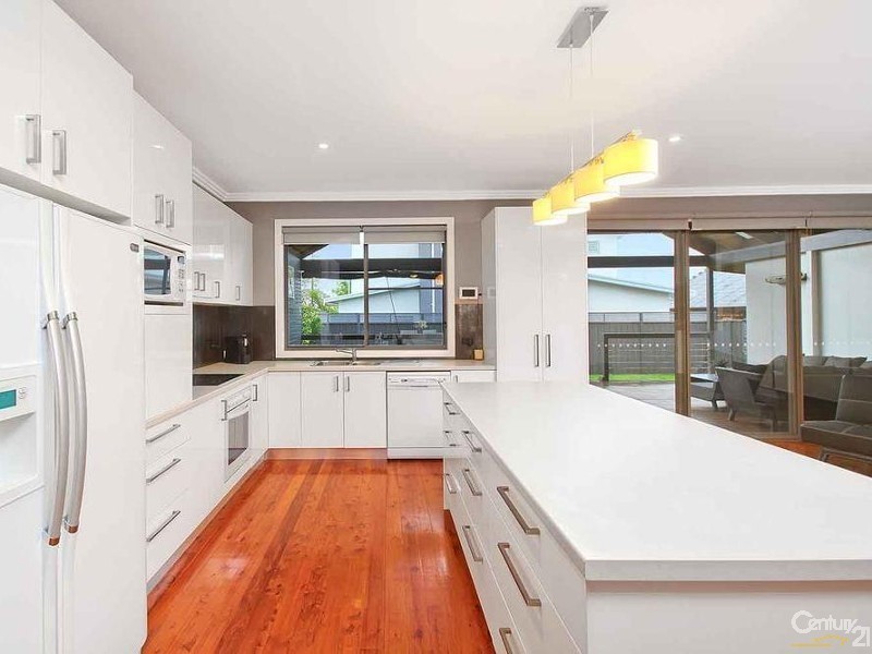 272 Gymea Bay Road, Gymea Bay NSW 2227