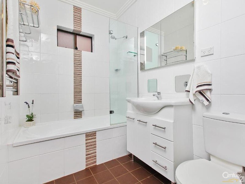 272 Gymea Bay Road, Gymea Bay NSW 2227