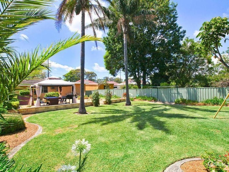 67 Loftus Avenue, Loftus NSW 2232