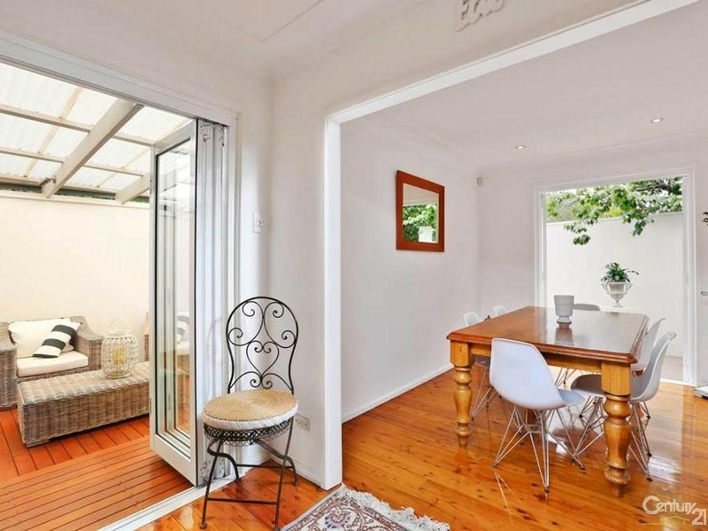 44 Macquarie Street, Gymea NSW 2227