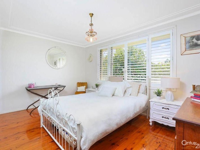 44 Macquarie Street, Gymea NSW 2227