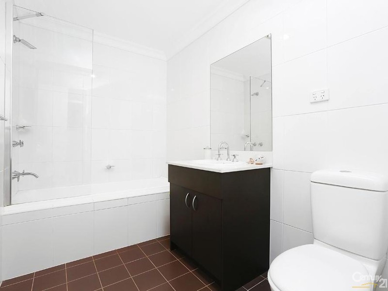 2/1-3 Hunter Street, Kirrawee NSW 2232