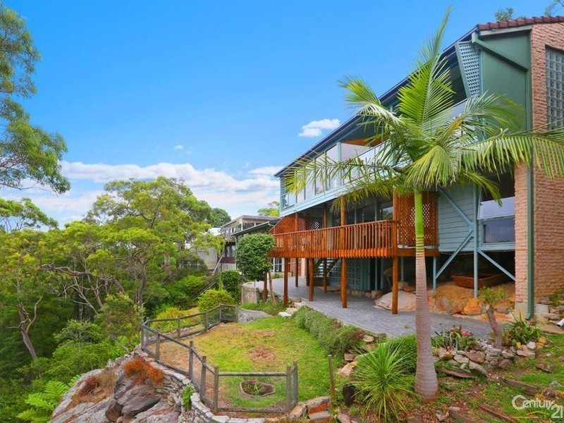 24 Moyran Parade, Grays Point NSW 2232