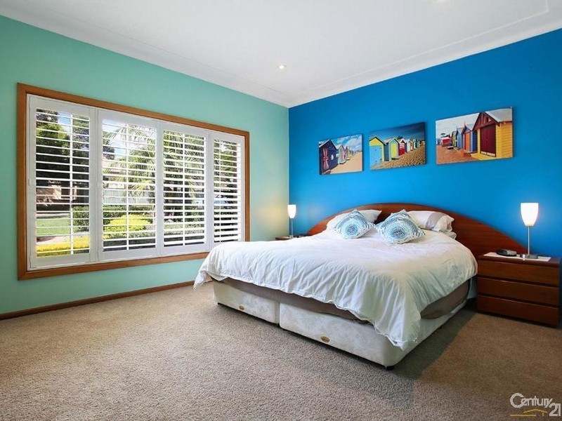 9 Raglan Road, Miranda NSW 2228