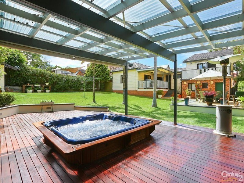 9 Barraran Street, Gymea Bay NSW 2227