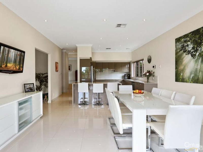 99 Ellesmere Road, Gymea Bay NSW 2227