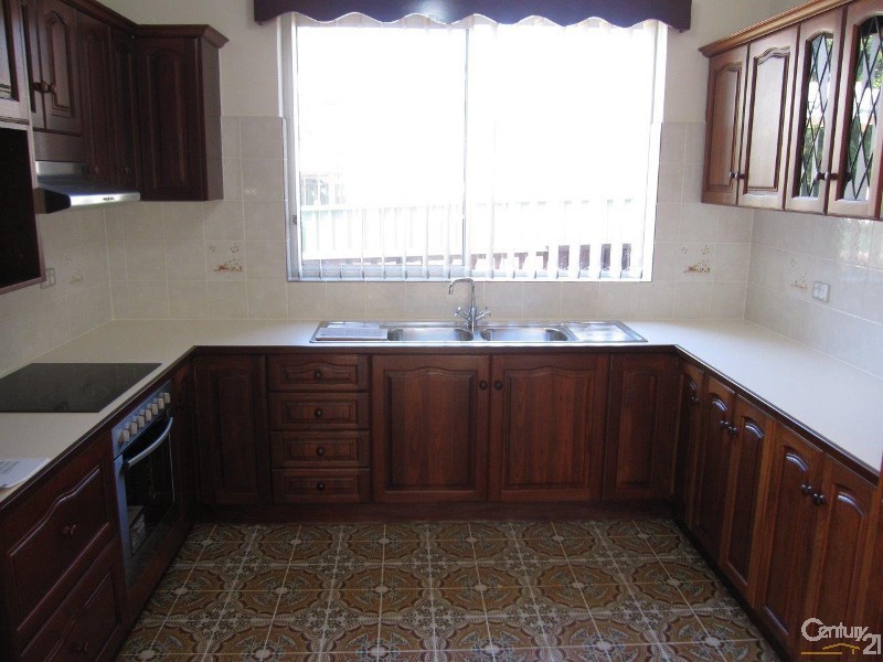 10  Wingello Place, Miranda NSW 2228