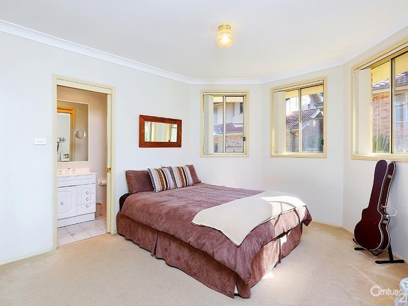 4/116 Auburn Street, Kirrawee NSW 2232