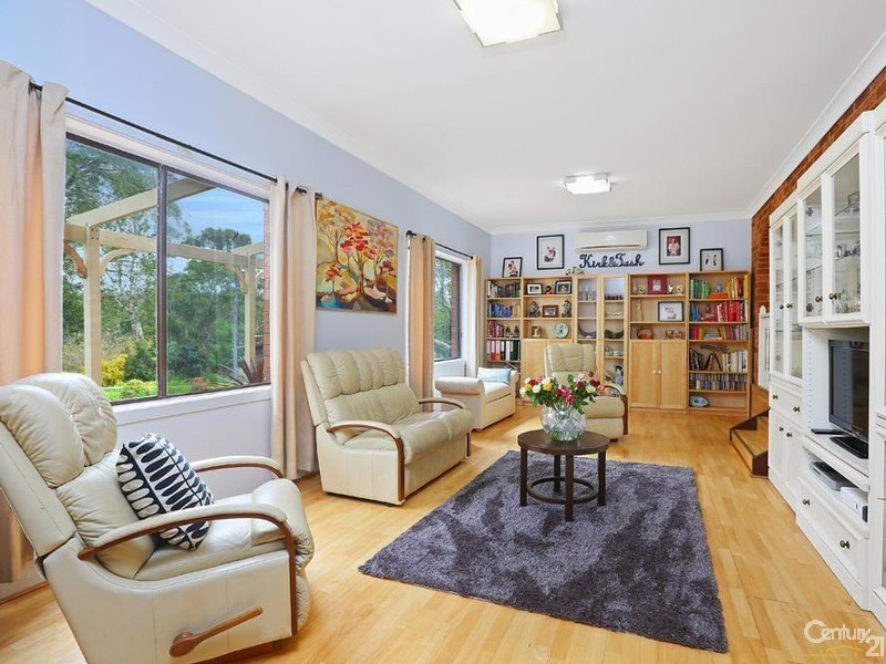 23 Serpentine Road, Gymea NSW 2227