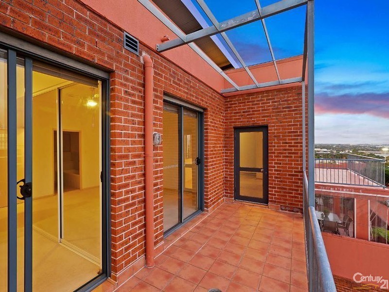 63/2-4 Central Road, Miranda NSW 2228