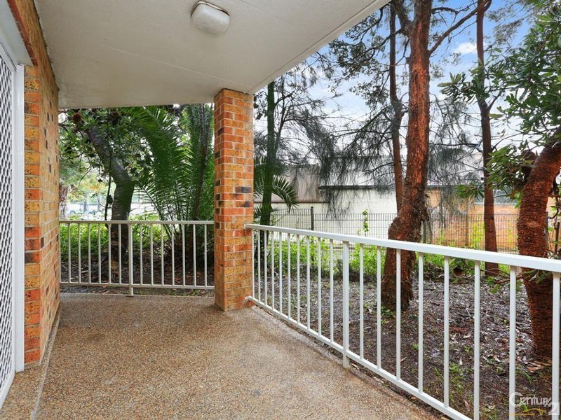 2/23 Robertson Street, Sutherland NSW 2232