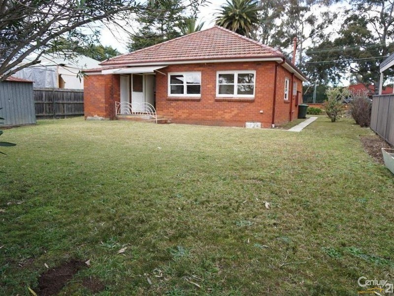 220 Gymea Bay Road, Gymea Bay NSW 2227