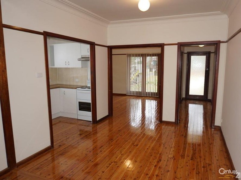 220 Gymea Bay Road, Gymea Bay NSW 2227