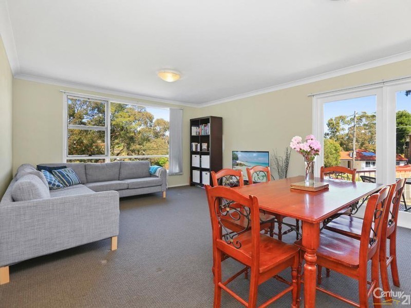 13 Wanganui Road, Kirrawee NSW 2232