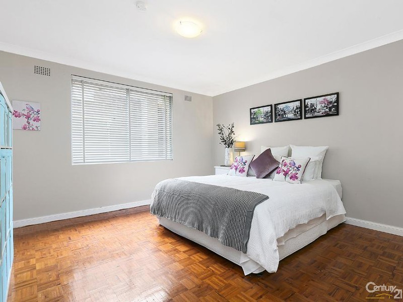 106 Auburn Street, Kirrawee NSW 2232