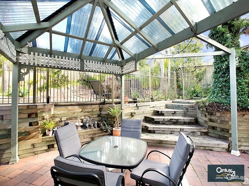4 Mason Place, Barden Ridge NSW 2234