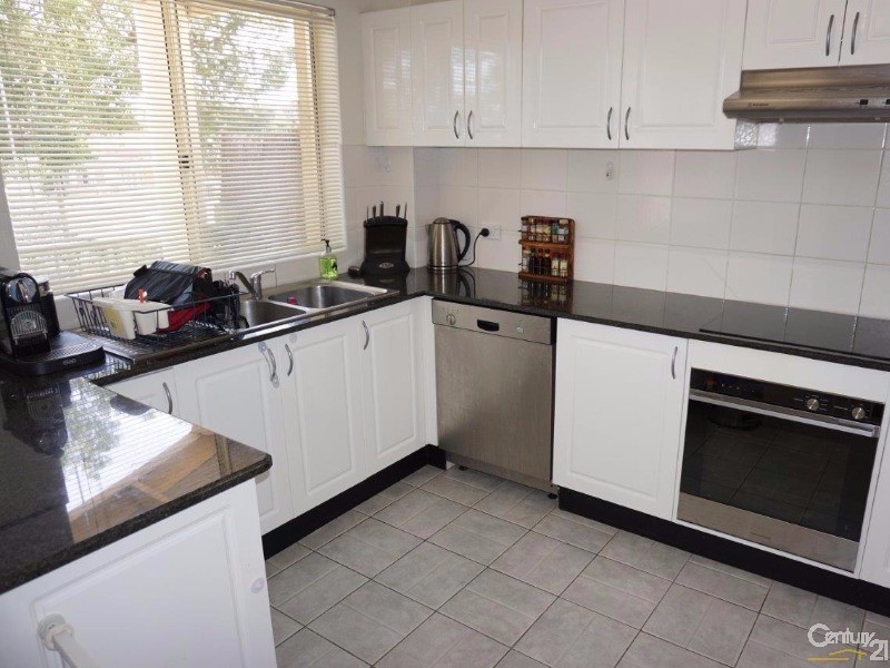 11/13 Urunga Parade, Miranda NSW 2228