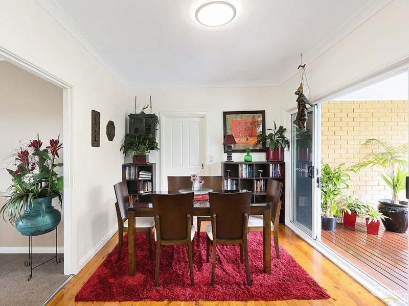 106 Auburn Street, Kirrawee NSW 2232