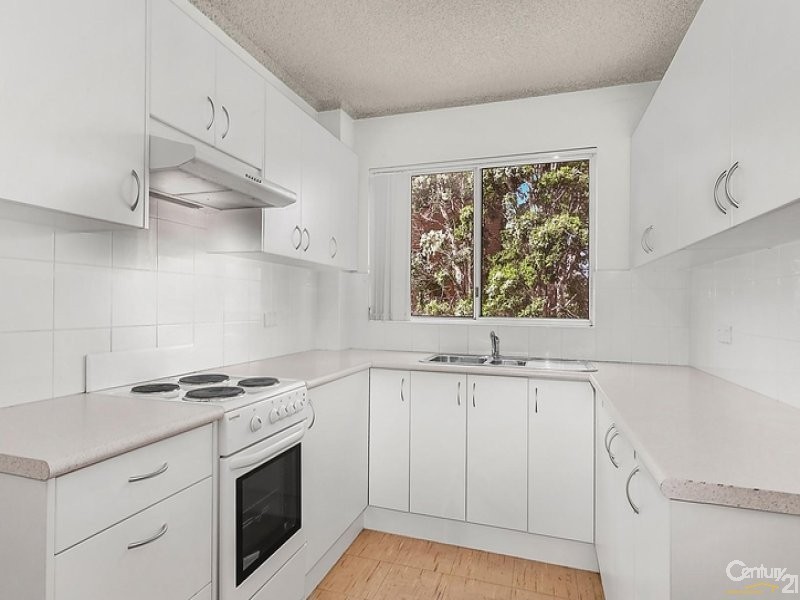 18/83 Auburn Street, Sutherland NSW 2232
