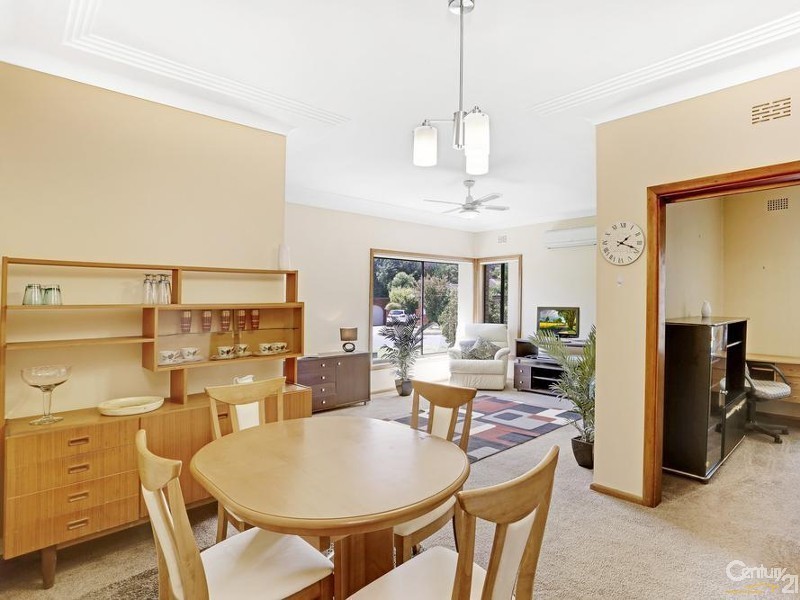 11 Woorak Crescent, Miranda NSW 2228