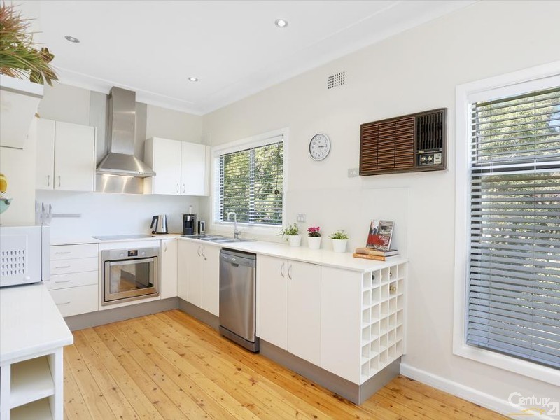 15  Nyinya Avenue, Gymea NSW 2227