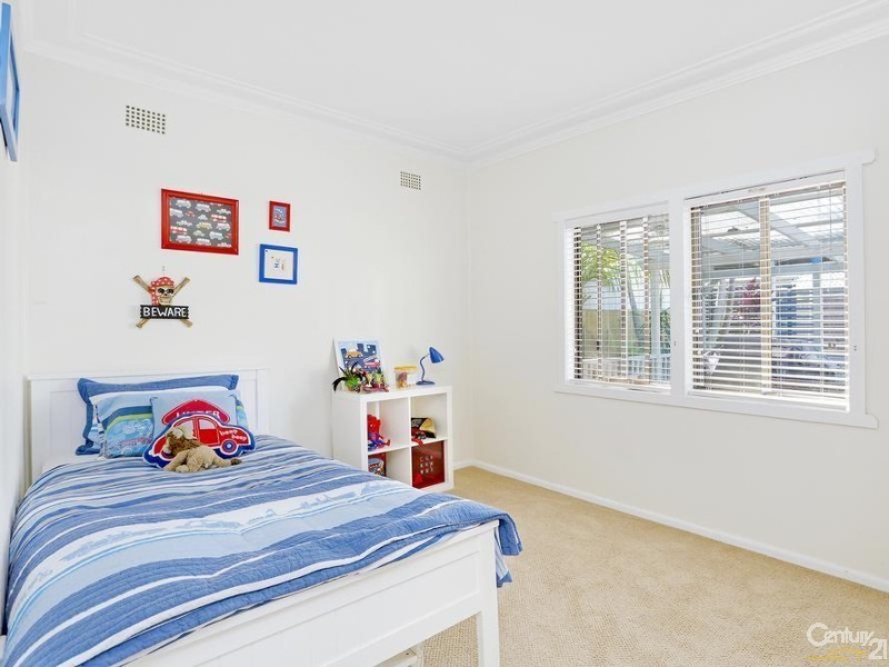 15  Nyinya Avenue, Gymea NSW 2227