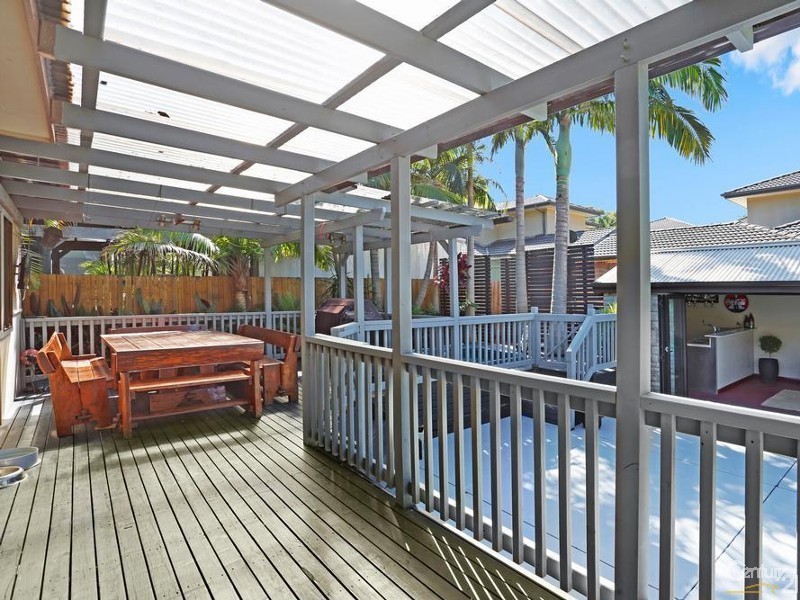 15  Nyinya Avenue, Gymea NSW 2227