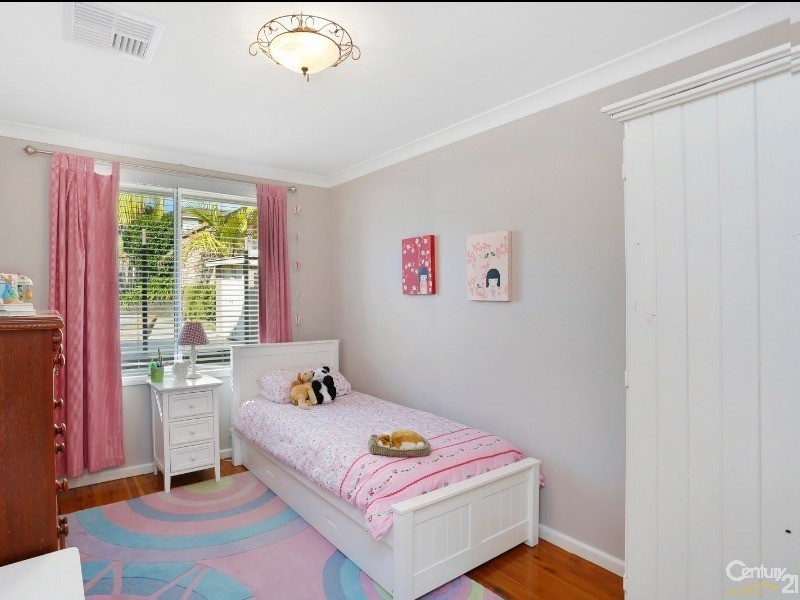 16 Banool Street, Kareela NSW 2232
