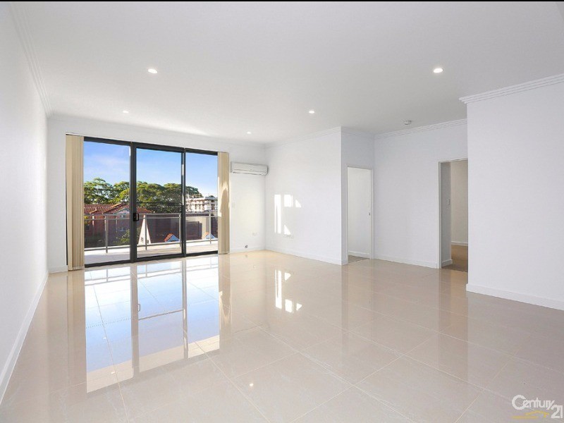 303/16 Warburton Street, Gymea NSW 2227