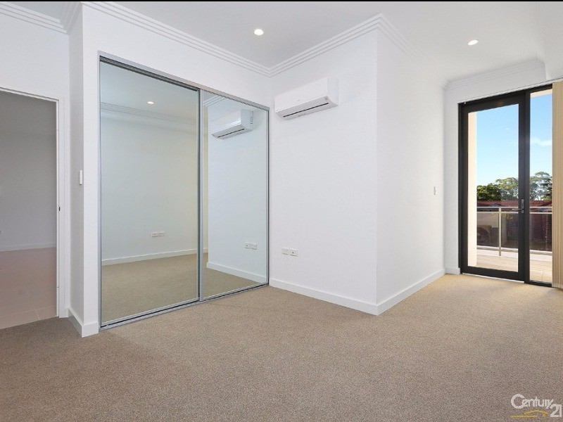 303/16 Warburton Street, Gymea NSW 2227