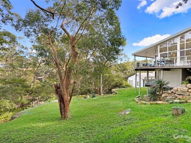139 Ellesmere Road (entry via Barraran Street), Gymea Bay NSW 2227