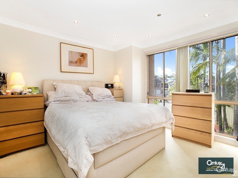 4 Mason Place, Barden Ridge NSW 2234