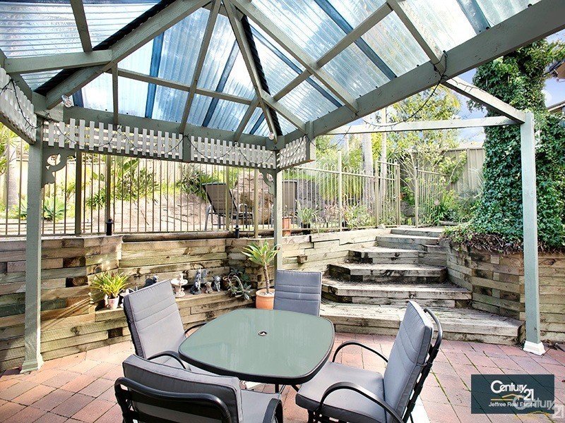 4 Mason Place, Barden Ridge NSW 2234