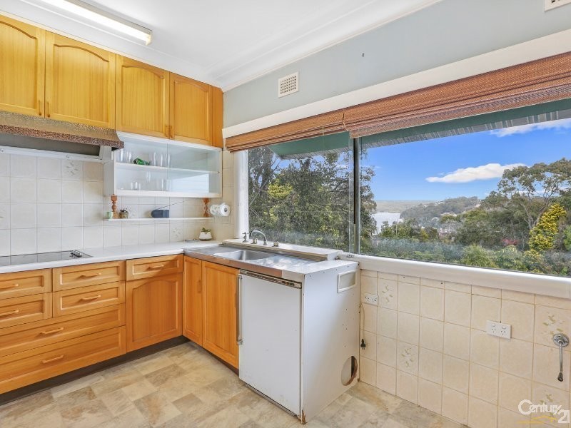 24 Wonga Avenue, Yowie Bay NSW 2228